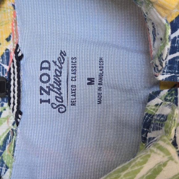 Izod Button Down | Men's Size M - Picture 3 of 9